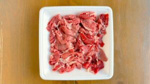 味噌マヨ炒めに使う牛こま切れ肉